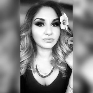 Meet your Posher, Erika